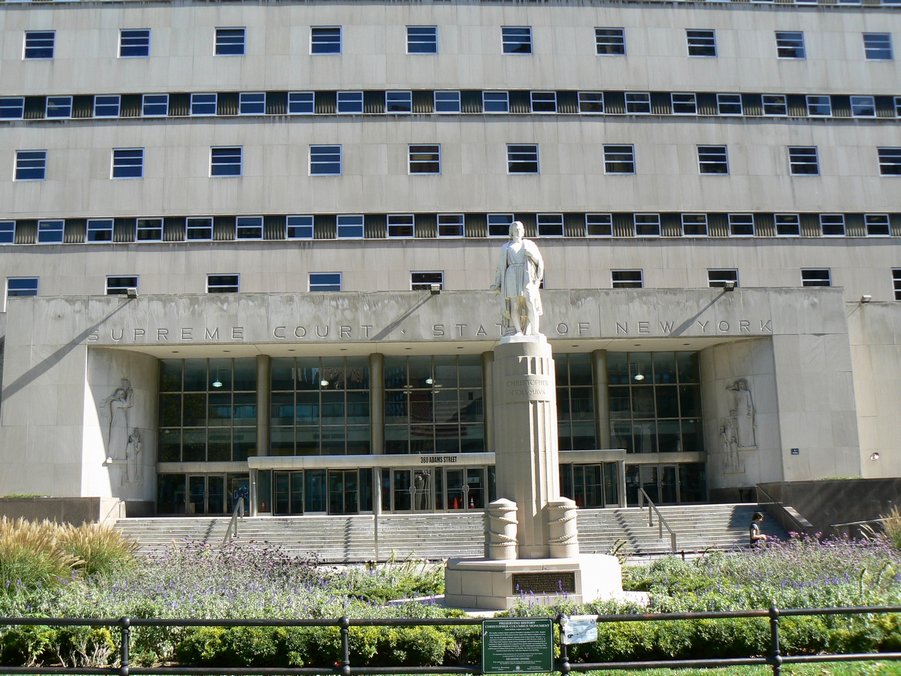 Brooklyn - Centre: Brooklyn State Supreme Court Building - Columbus Park 018